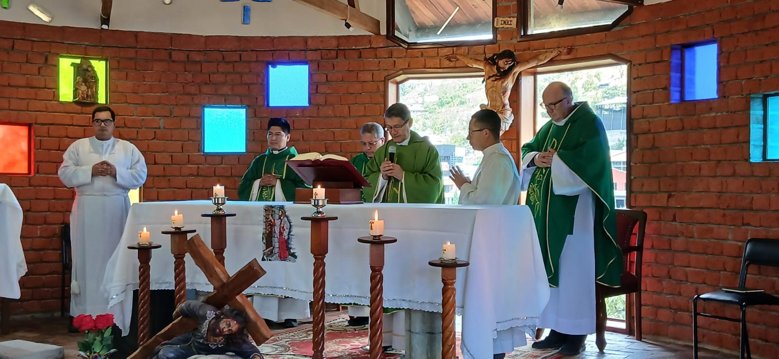 Eucaristía durante el retiro